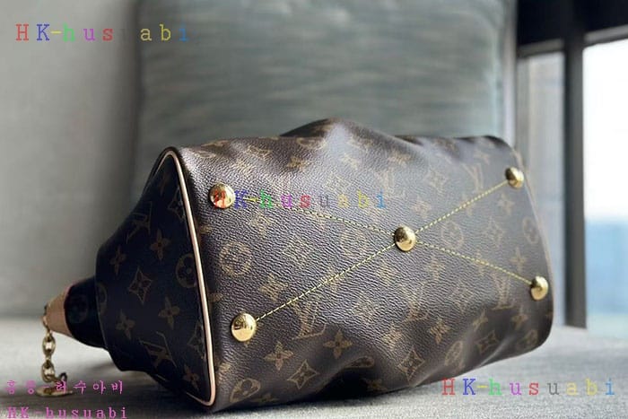 �ڹ̷��ޡڷ��̺��� Ƽ���� PM M40143