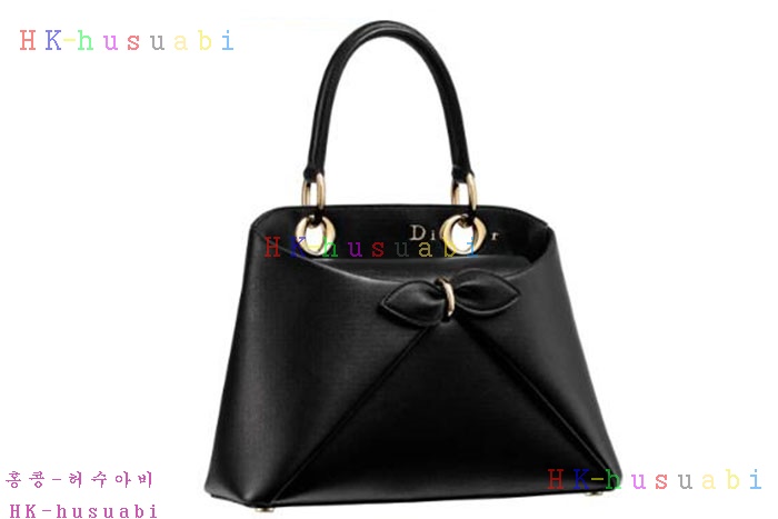 �ڹ̷��ޡڵ�� �ð��� Dior Cigale ���� M0737-8